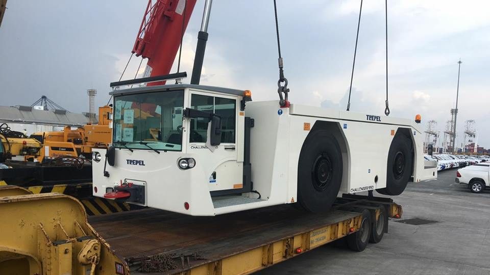 Import 55 tons airport truck from Germany to Thailand